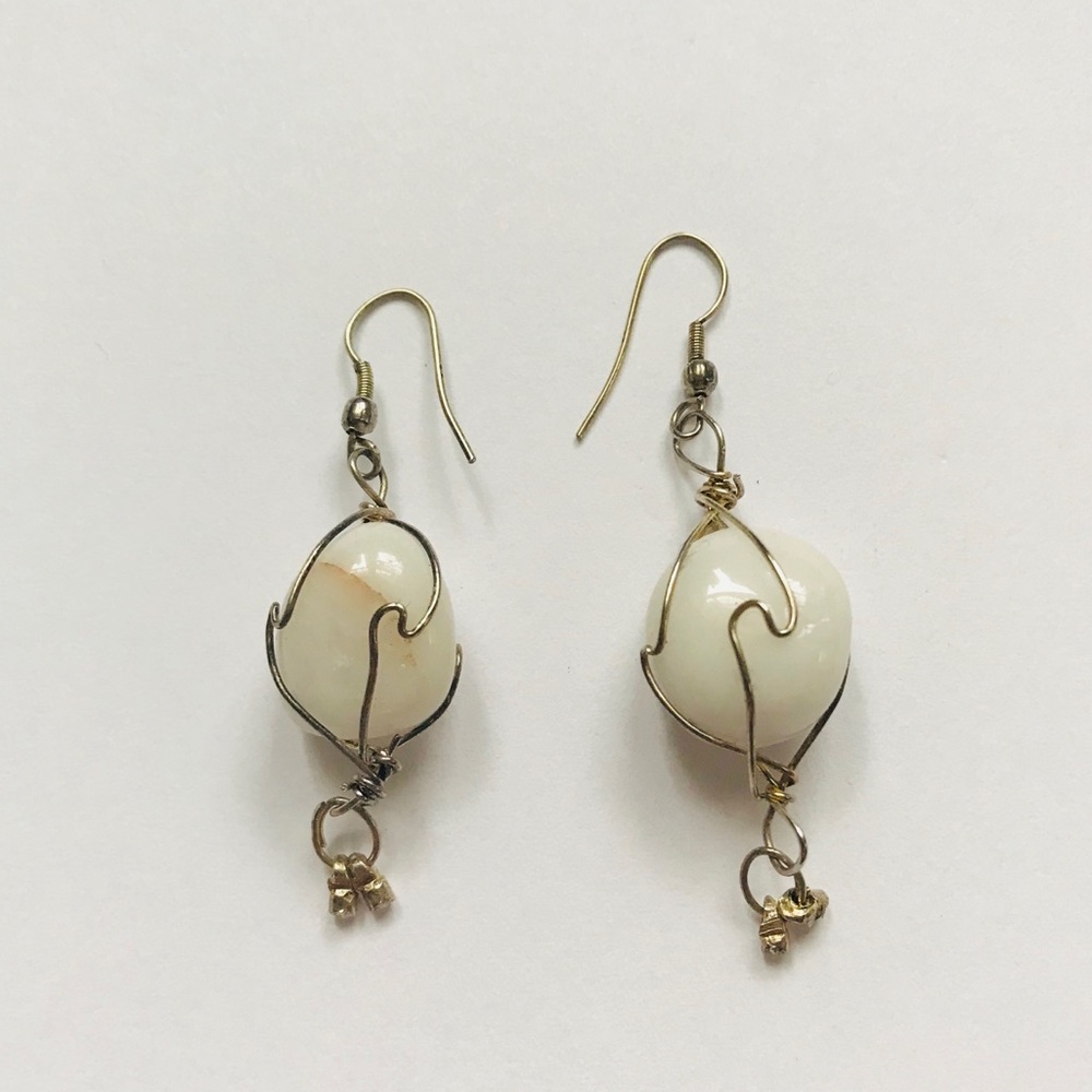 Handmade stone earrings - Picture 3 of 6